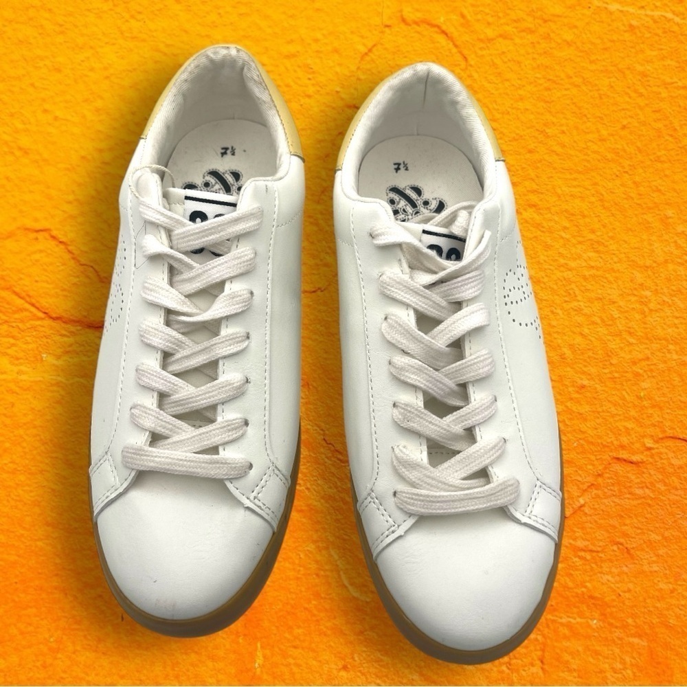 Sam & Libby Women's Casual Addie White Sneakers Size 7.5 - Picture 4 of 15